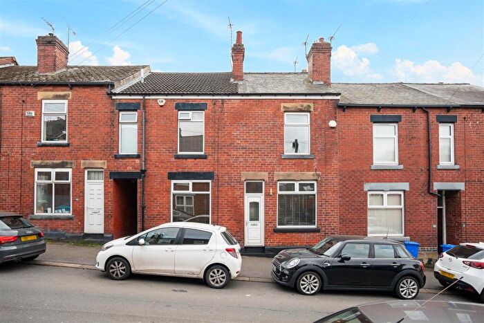 3 Bedroom Terraced House For Sale In Helmton Road, Woodseats, Sheffield, S8