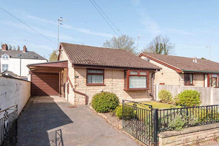 2 Bedroom Detached Bungalow For Sale In Heaton Street, Chesterfield, S40