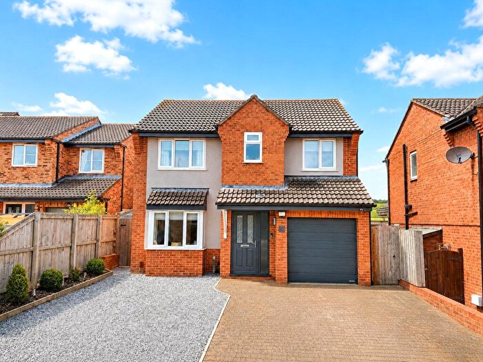 4 Bedroom Detached House For Sale In Heron Close, Aiskew, Bedale, North Yorkshire, DL8
