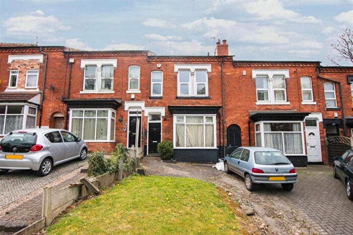 7 Bedroom House To Rent In Bournbrook Road, Birmingham, West Midlands, B29