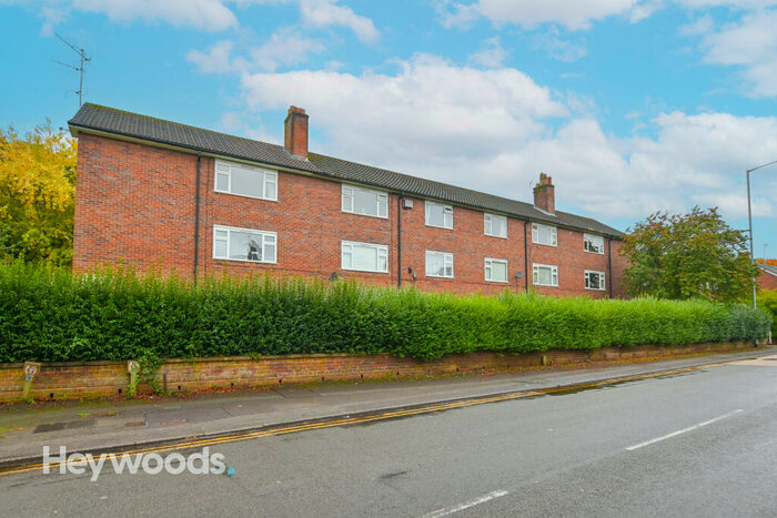 1 Bedroom Flat To Rent In Friars Court, Friarswood Road, Newcastle-under-Lyme, ST5