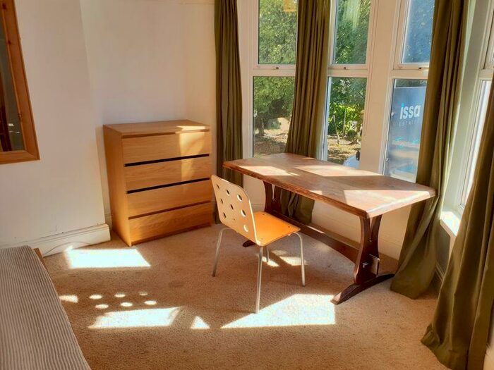 5 Bedroom Terraced House To Rent In Africa Gardens, Cardiff, CF14