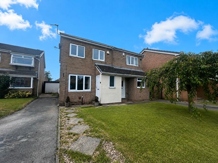 3 Bedroom Detached House For Sale In Sangster Way, Off Rooley Lane, Bradford, BD5