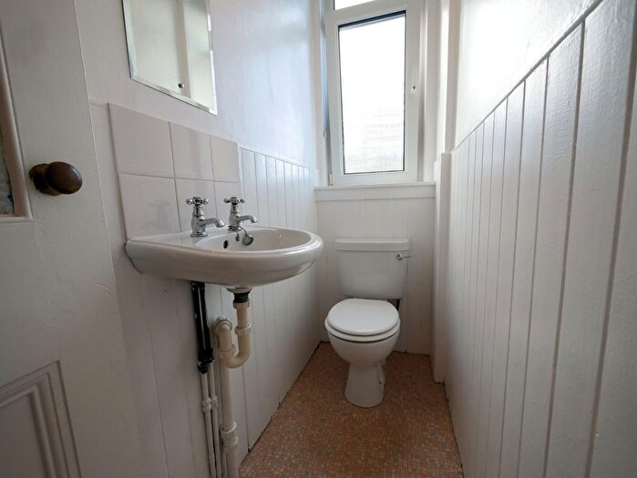 1 Bedroom Flat To Rent In Wardlaw Street, Gorgie, Edinburgh, EH11