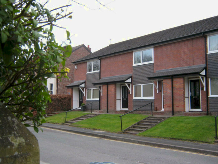 2 Bedroom Apartment To Rent In Rowan Court Hawthorn Grove, Wilmslow, SK9
