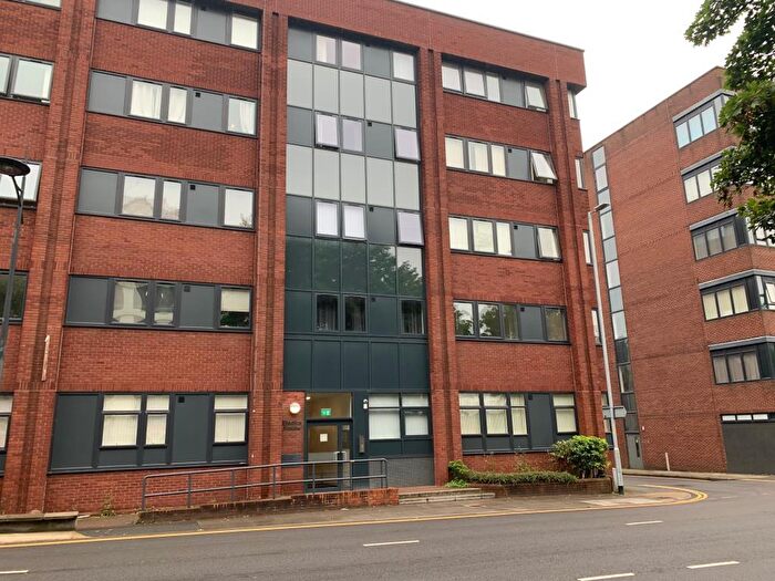 1 Bedroom Apartment To Rent In Electra House, Town Centre, SN1