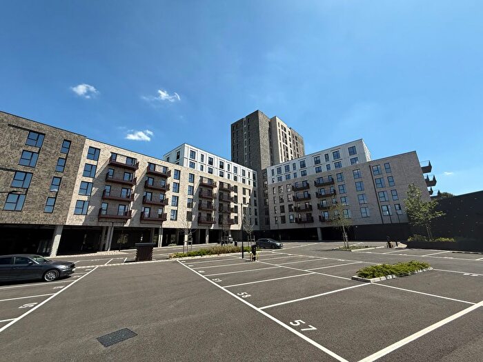 2 Bedroom Flat To Rent In Burnt Mill, Harlow, CM20