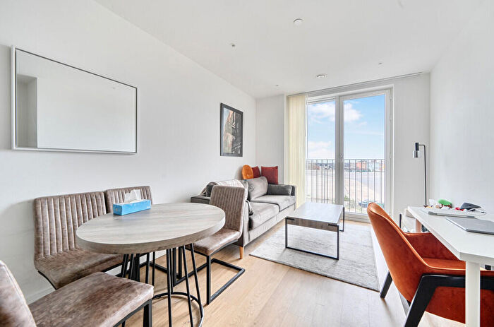 1 Bedroom Apartment To Rent In Pershore Street, Birmingham, West Midlands, B5