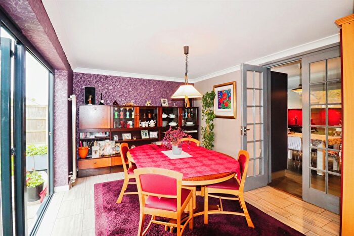 4 Bedroom Detached House For Sale In London Road, Attleborough, NR17