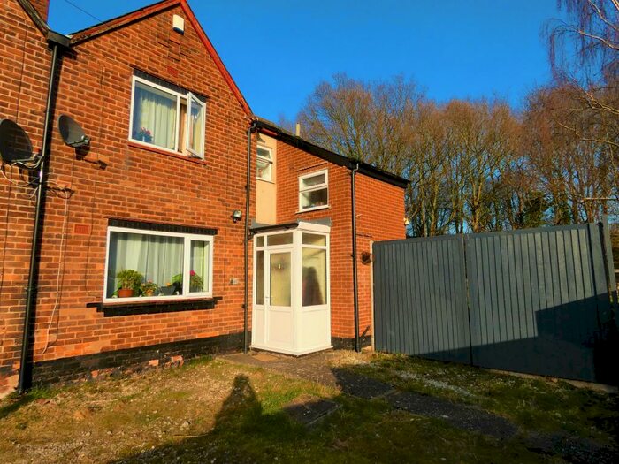 3 Bedroom Semi-Detached House To Rent In Hatfield Avenue, Meden Vale, NG20