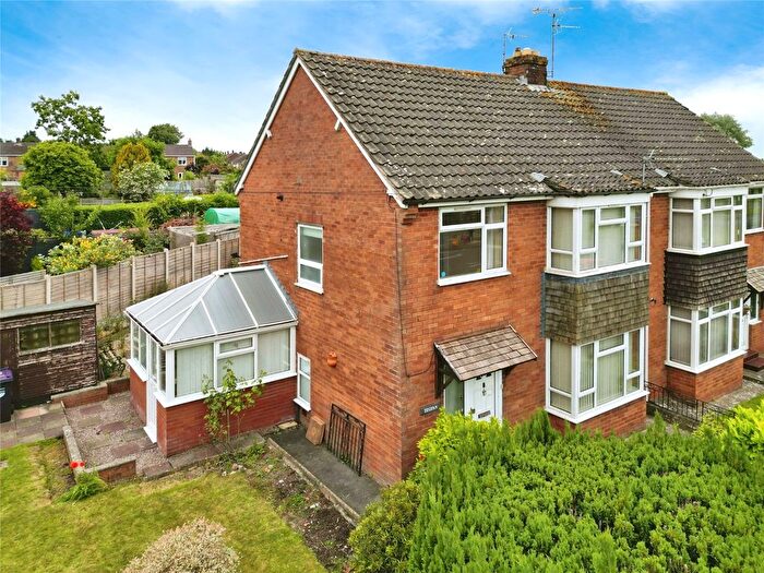 3 Bedroom Semi-Detached House For Sale In Shrewsbury Road, Oswestry, Shropshire, SY11