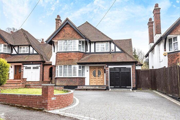 4 Bedroom Detached House To Rent In Chiltern Road, Sutton, SM2