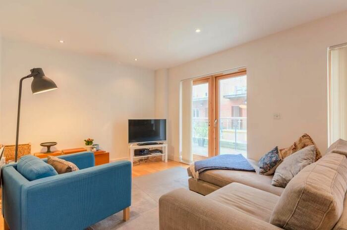 2 Bedroom Flat To Rent In Cordwainers Court, Hungate, York, YO1