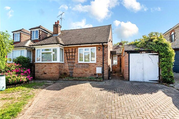 3 Bedroom Bungalow For Sale In Sunnybank, Warlingham, Surrey, CR6
