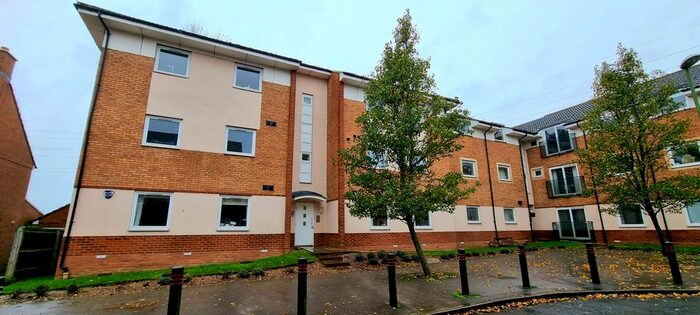 2 Bedroom Flat To Rent In Eddington Crescent, Welwyn Garden City, AL7