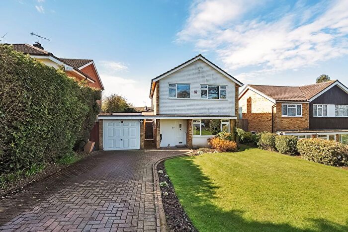 3 Bedroom Detached House For Sale In Paynesfield Road, Bushey Heath, WD23