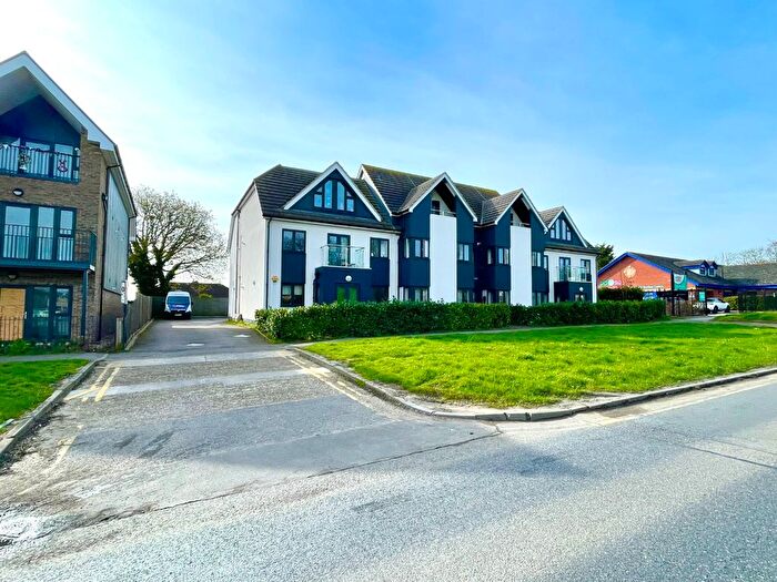 2 Bedroom Flat To Rent In Miriam Court, High Road, Basildon, SS16