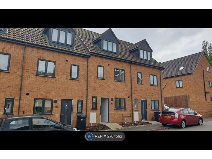 3 Bedroom Terraced House To Rent In Welland Way, Northampton, NN5