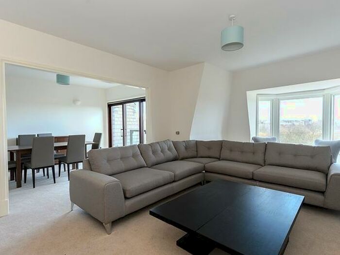 5 Bedroom Flat To Rent In Park Road, St Johns Wood, NW8