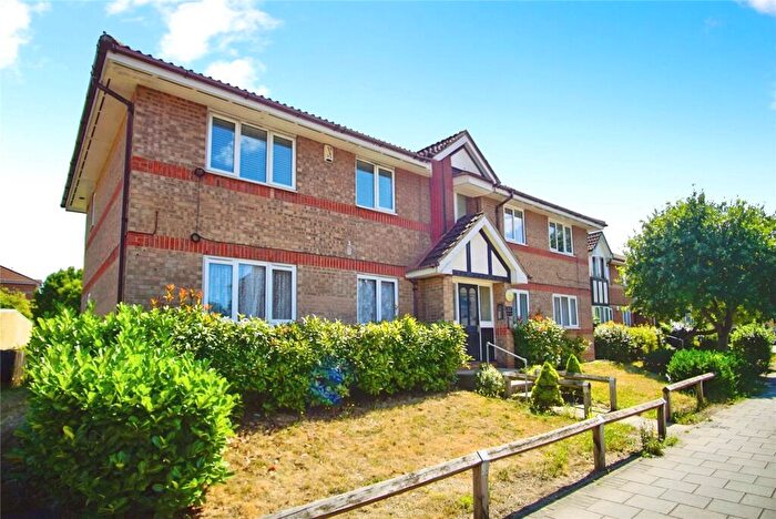 1 Bedroom Flat To Rent In West Street, Erith, DA8