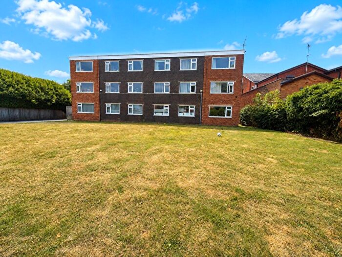 2 Bedroom Flat For Sale In Louise Court, Victoria Road, Acocks Green, B27