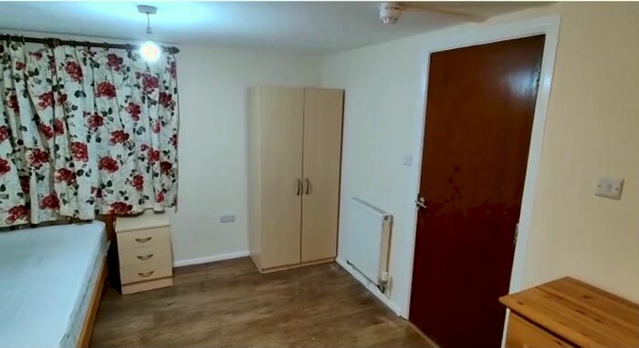 Property To Rent In Beaumont Avenue, Sudbury, HA0