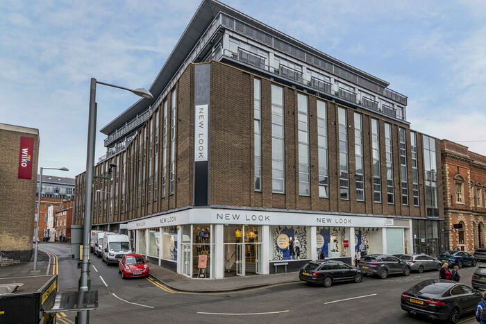 3 Bedroom Apartment To Rent In Crusader House, Thurland Street, NG1