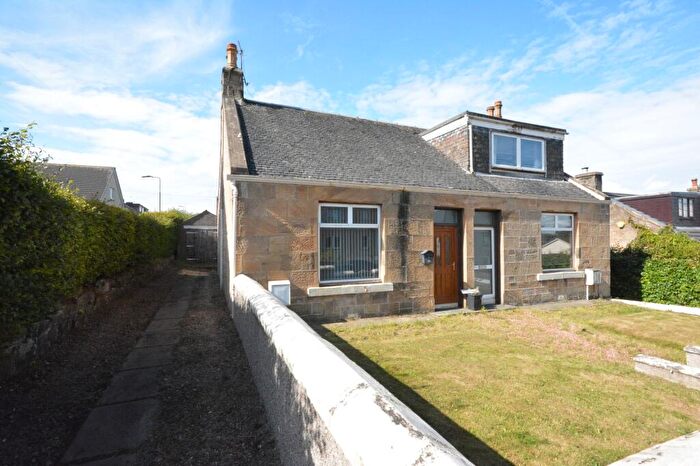 1 Bedroom Cottage For Sale In Cross Brae, Shieldhill, FK1