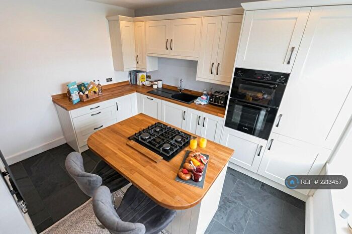 2 Bedroom Detached House To Rent In Buckland Road, Poole, BH12