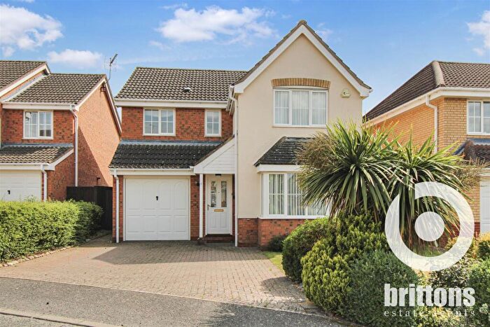4 Bedroom Detached House For Sale In Fuller Close, West Winch, King's Lynn, PE33