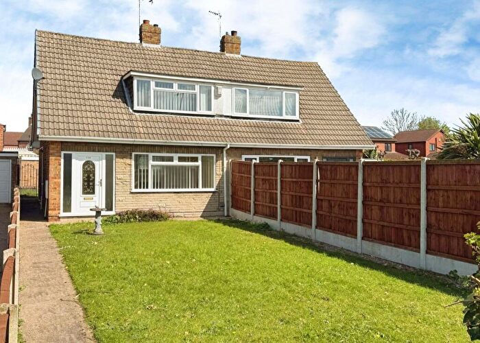3 Bedroom Semi-Detached House For Sale In Station Road, Hatfield, Doncaster, DN7