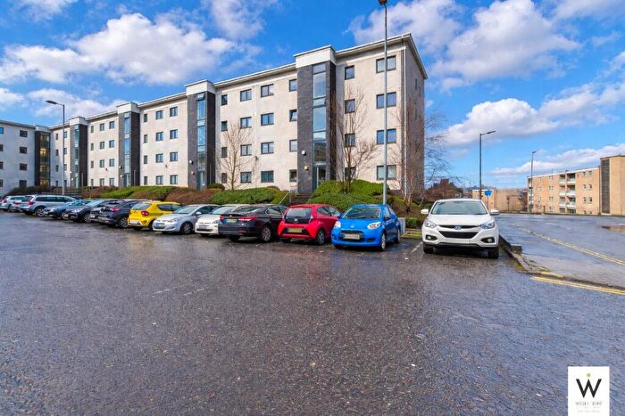 2 Bedroom Flat To Rent In Bank Street, Cambuslang, South Lanarkshire, G72