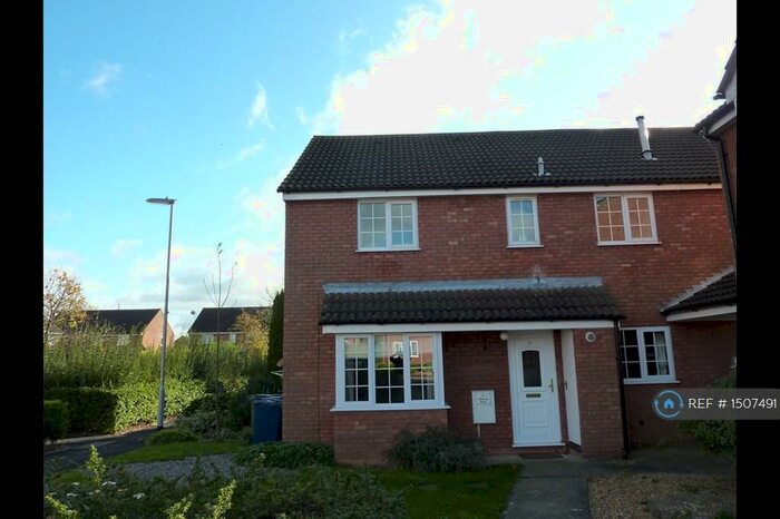 2 Bedroom Terraced House To Rent In Spencer Drive, St. Ives, PE27