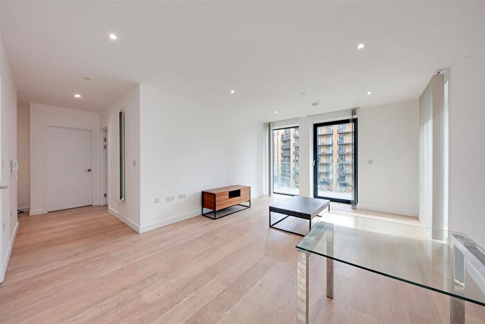 2 Bedroom Flat To Rent In Caravel House, Royal Crest Avenue, Silvertown, London, E16