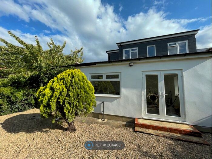 Studio To Rent In Abbey Wood, Belvedere, DA17