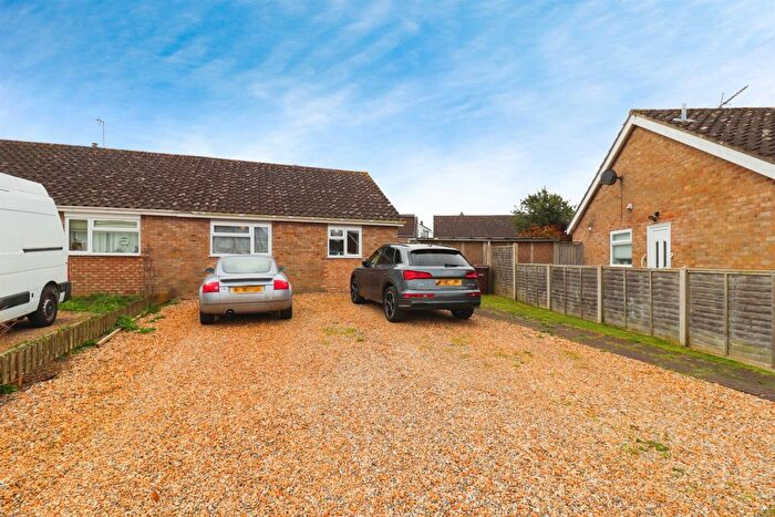 2 Bedroom Semi-Detached Bungalow For Sale In Rectory Road, Dickleburgh, Diss, IP21