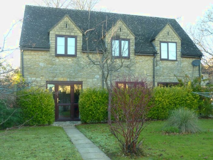 1 Bedroom Ground Flat To Rent In Manor Court, Lawton Avenue, Carterton, Oxfordshire, OX18