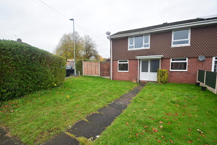 3 Bedroom Semi-Detached House For Sale In Laurel Grove, ST17