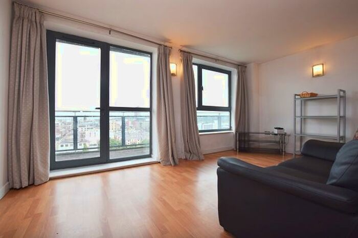 2 Bedroom Apartment To Rent In West One Panorama, Sheffield, S1