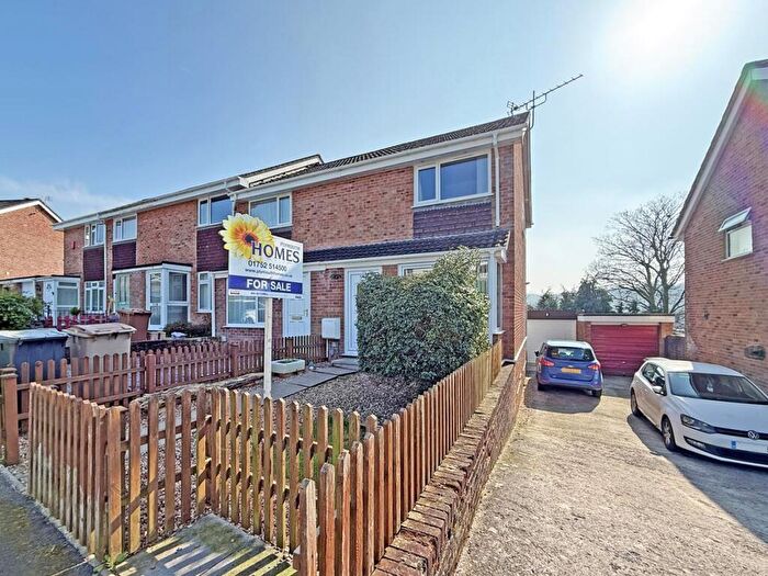 2 Bedroom End Of Terrace House For Sale In Mary Dean Avenue, Tamerton Foliot, Plymouth, PL5