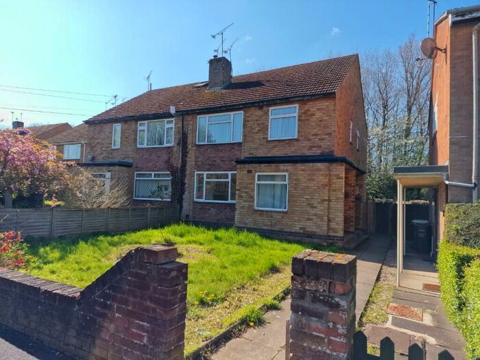 2 Bedroom Maisonette To Rent In Sedgemoor Road, Stonehouse Estate, Coventry, West Midlands, CV3