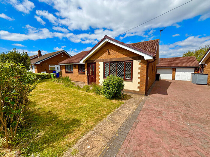 3 Bedroom Bungalow For Sale In Sandicroft Avenue, Hambleton, FY6
