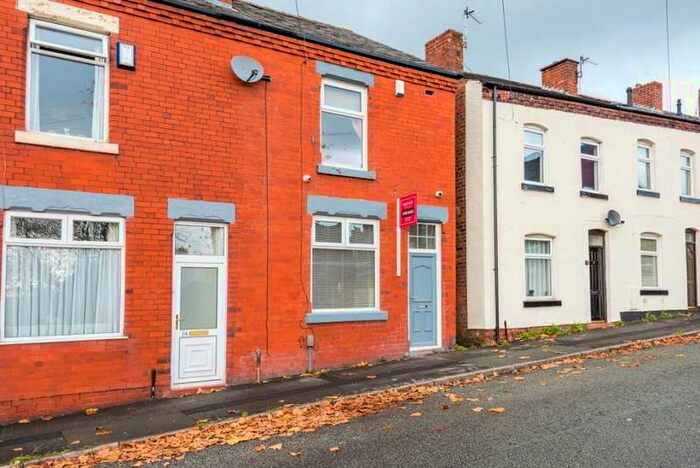2 Bedroom Property For Sale In Lamb Street Whelley, Wigan, WN1
