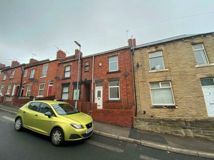 2 Bedroom House To Rent In Cherry Tree Street, Elsecar, S74