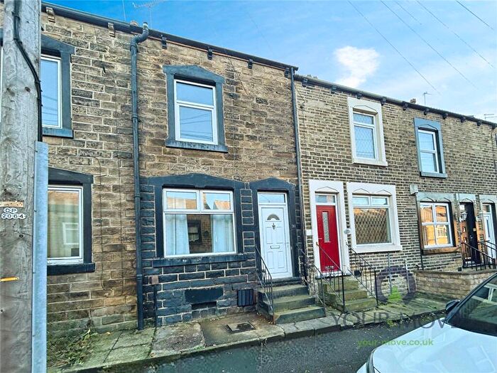 3 Bedroom Terraced House To Rent In Mottram Street, Barnsley, South Yorkshire, S71