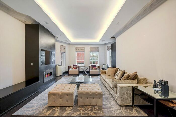 4 Bedroom Flat To Rent In St Johns Wood Court, St. Johns Wood, London, NW8