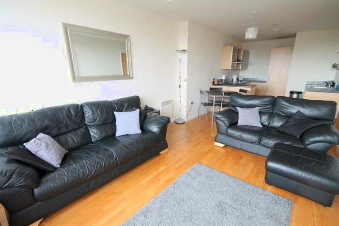 2 Bedroom Apartment To Rent In Degrees North, City Centre, NE1