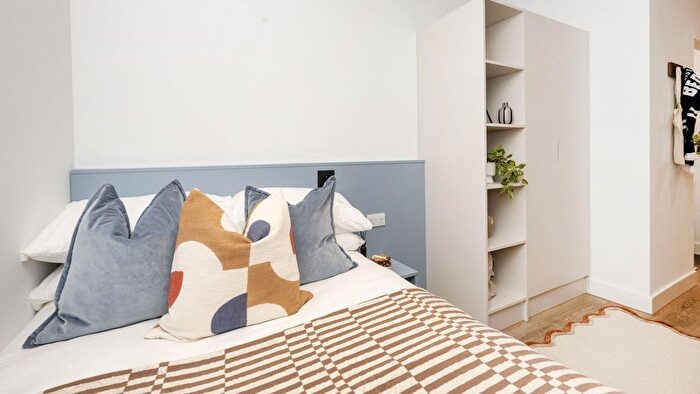 1 Bedroom Flat To Rent In Fairlawn Avenue, Bristol, BS34