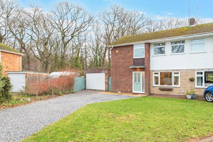 3 Bedroom Semi Detached House For Sale In Woodside, Flackwell Heath, High Wycombe, Buckinghamshire, HP10