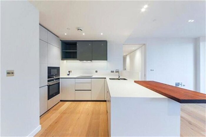 1 Bedroom Flat To Rent In Tapestry Apartments, Canal Reach, Kings Cross, London, N1C